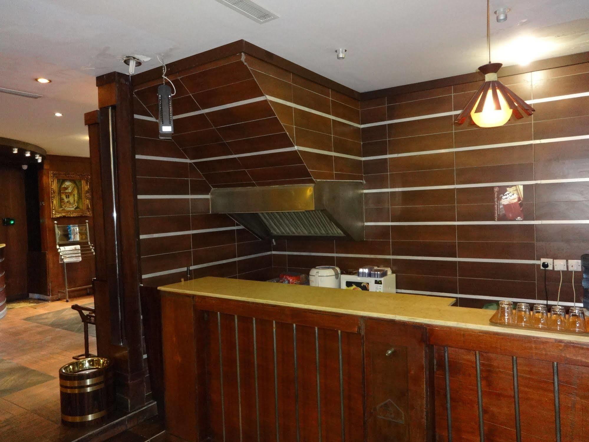 Orans Suites 2 Jiddah Esterno foto